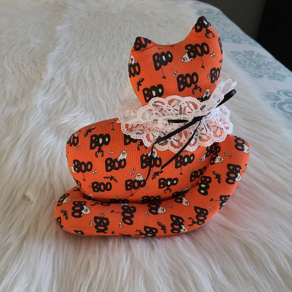 Vintage Halloween Pattern Cat
